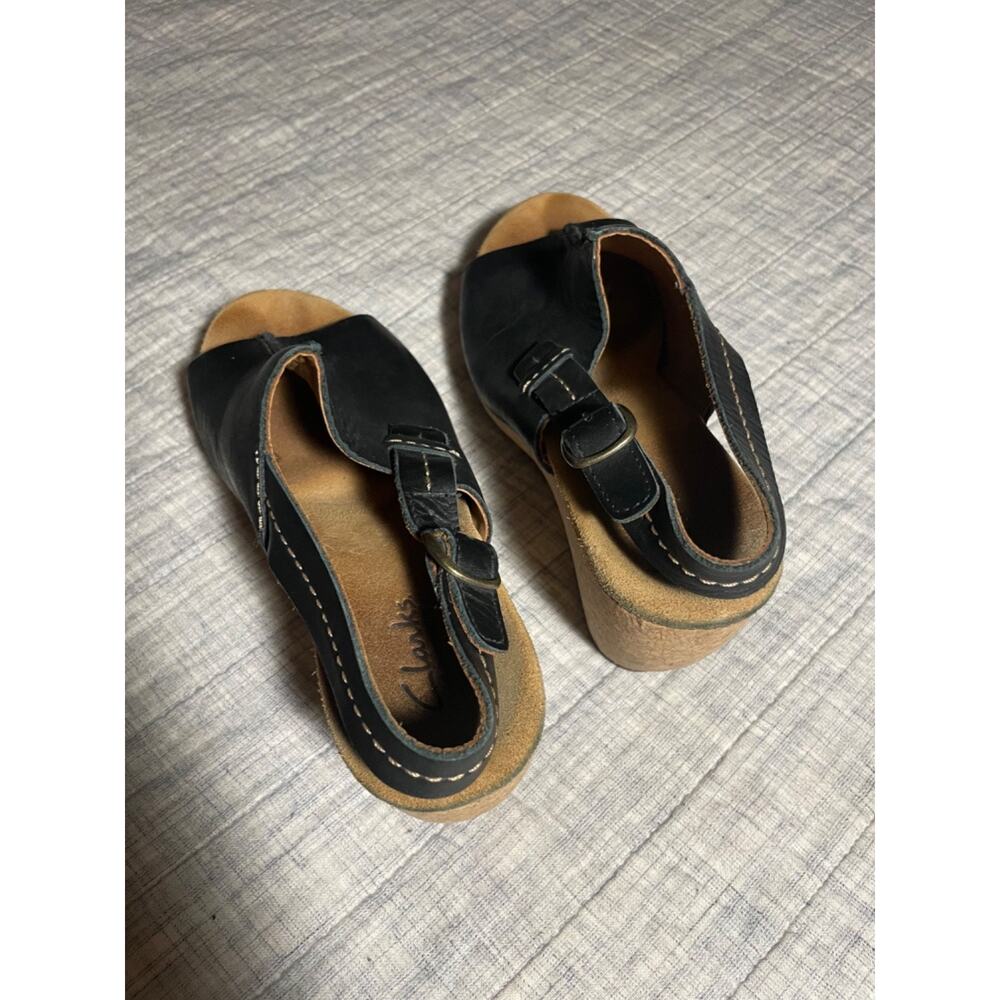Clarks Elements Women's Leather Black Buckle Wedge Cork Heel Sandal Size 7M - Picture 9 of 13